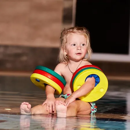 & Gloecknerin Obertauern