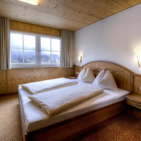 & Suiten Glocknerin 4* Obertauern