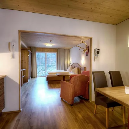 Aparthotel Appartement&suiten Glöcknerin