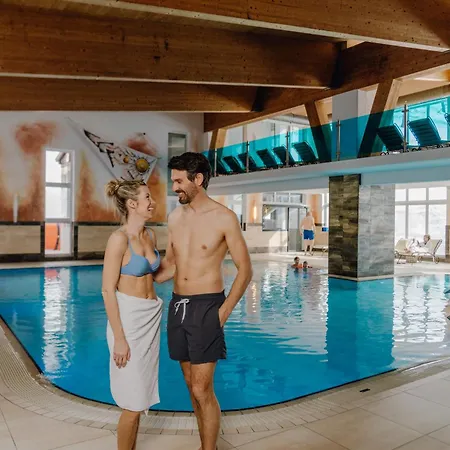 Aparthotel Appartement&suiten Glöcknerin 4*