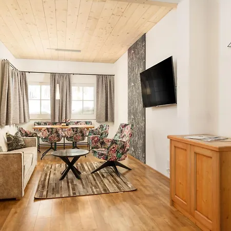 Lejlighedshotel Gloecknerin Obertauern