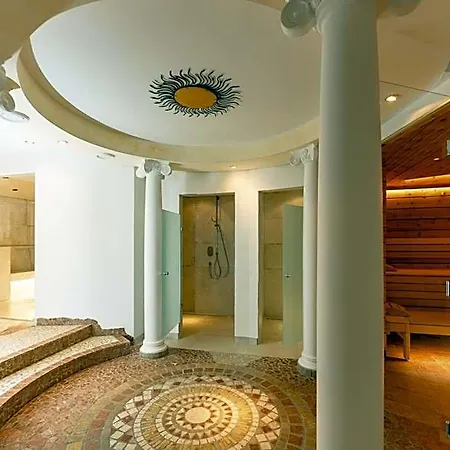 & Suiten Glocknerin Aparthotel